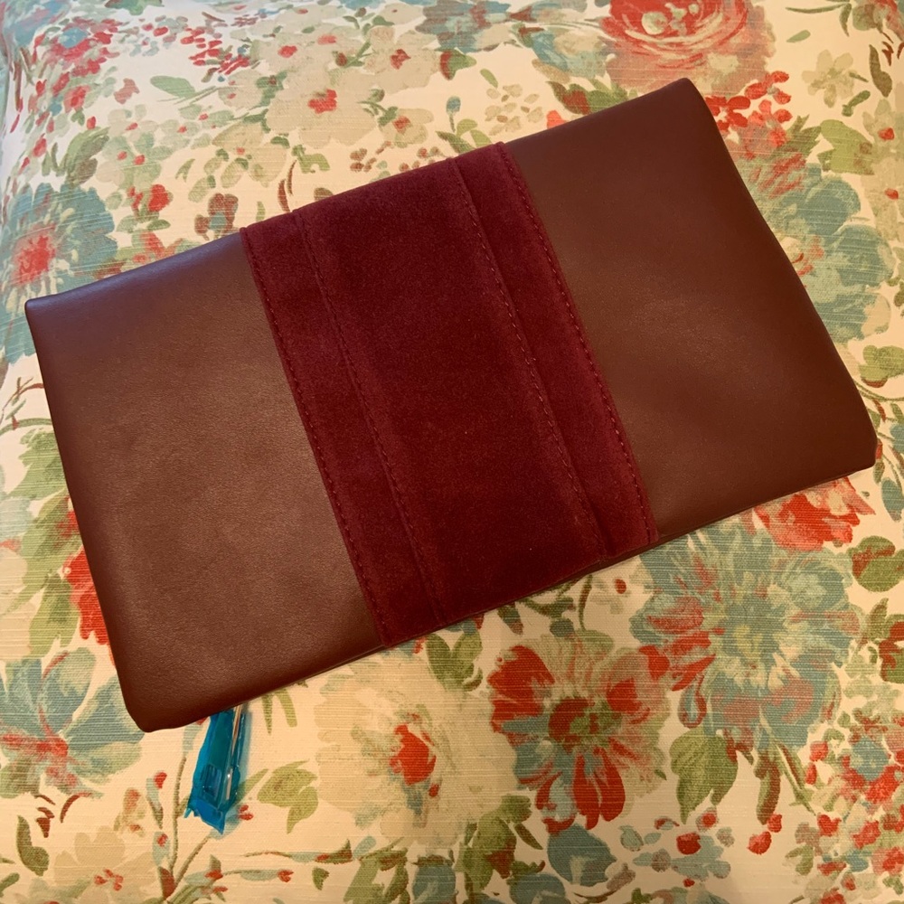 SUMMER & ROSE Burgundy Foldover Clutch (NWOT)
